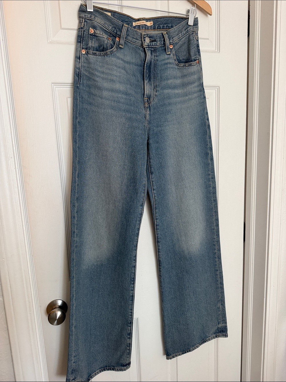 Levi’s Ribcage Wide Leg Jean